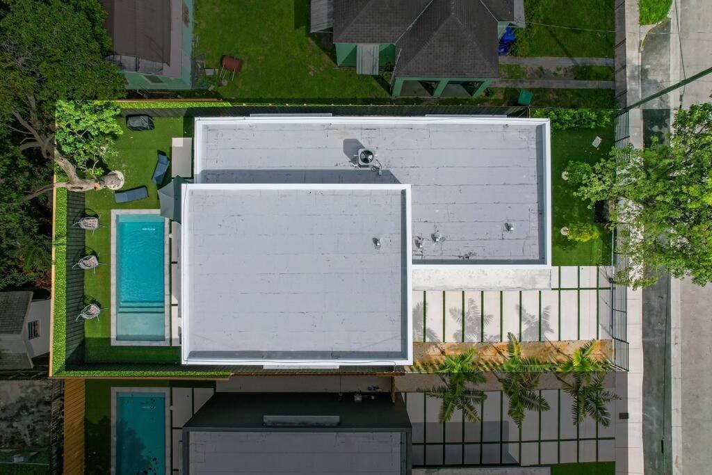 Willa Design House -Heated Pool -Big Yard -Gated Parking Miami Zewnętrze zdjęcie