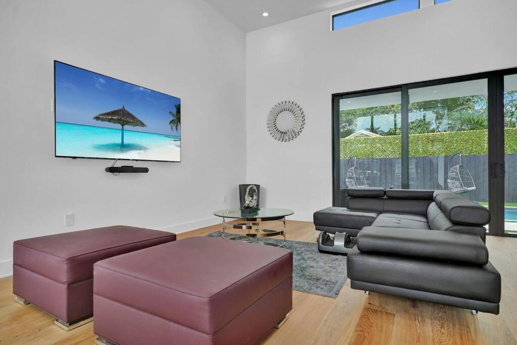Willa Design House -Heated Pool -Big Yard -Gated Parking Miami Zewnętrze zdjęcie