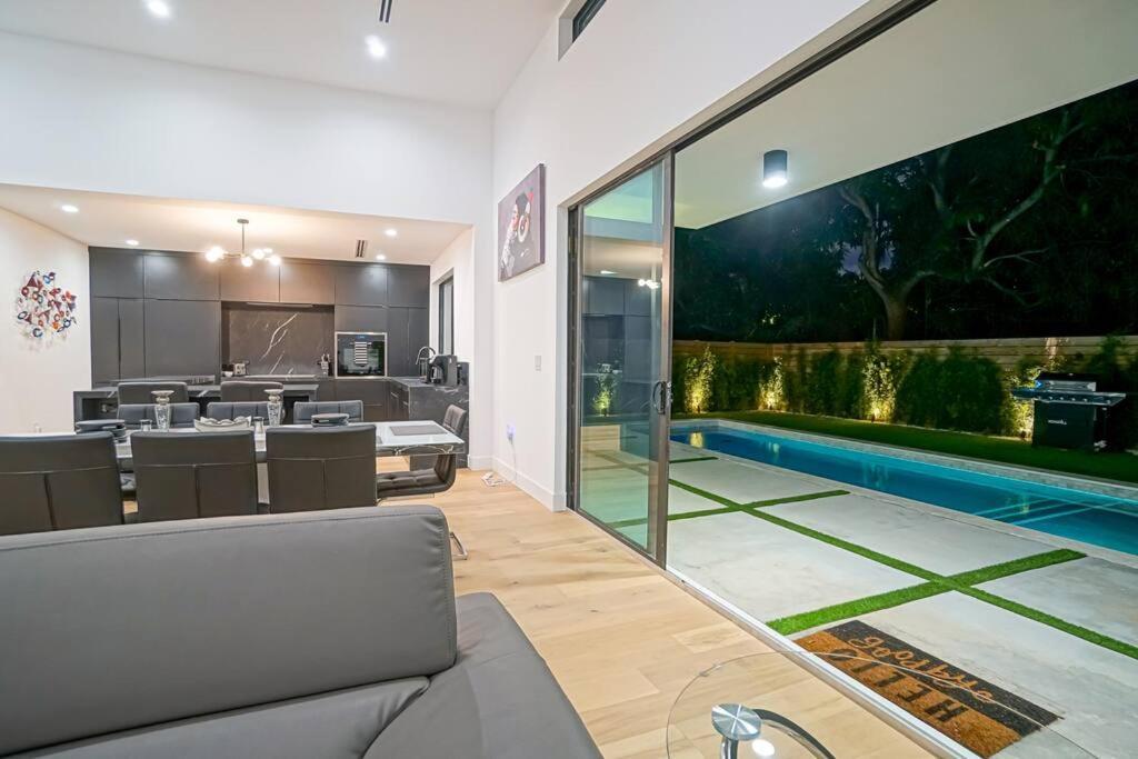 Willa Design House -Heated Pool -Big Yard -Gated Parking Miami Zewnętrze zdjęcie